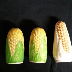 Ceramic Japan corn on the cob pair of S&P Shakers
